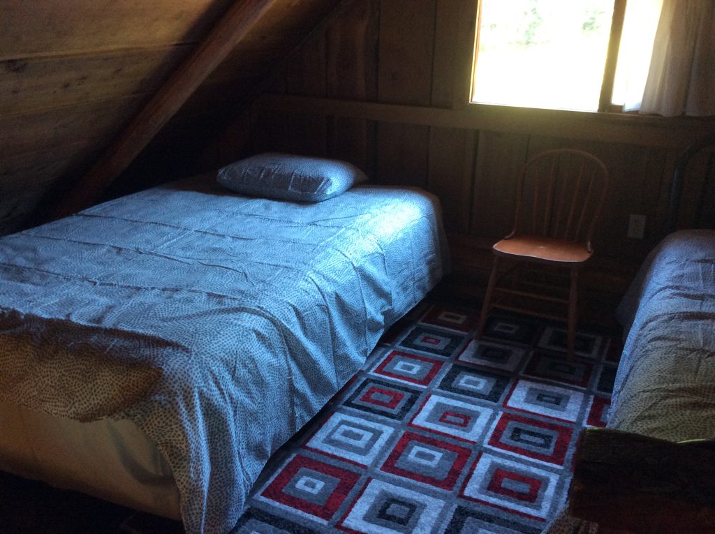 014-18F5E3C5-1985-4B8A-BE7C-2A6E7ECC05C5